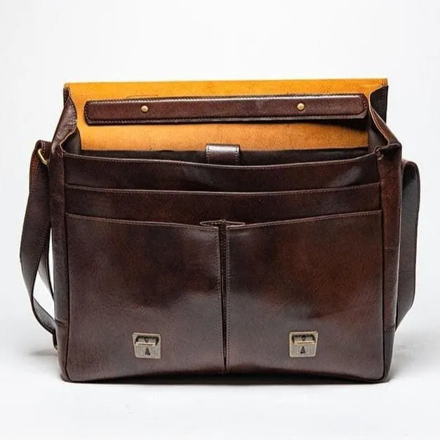 Coarse Leather Messenger 16