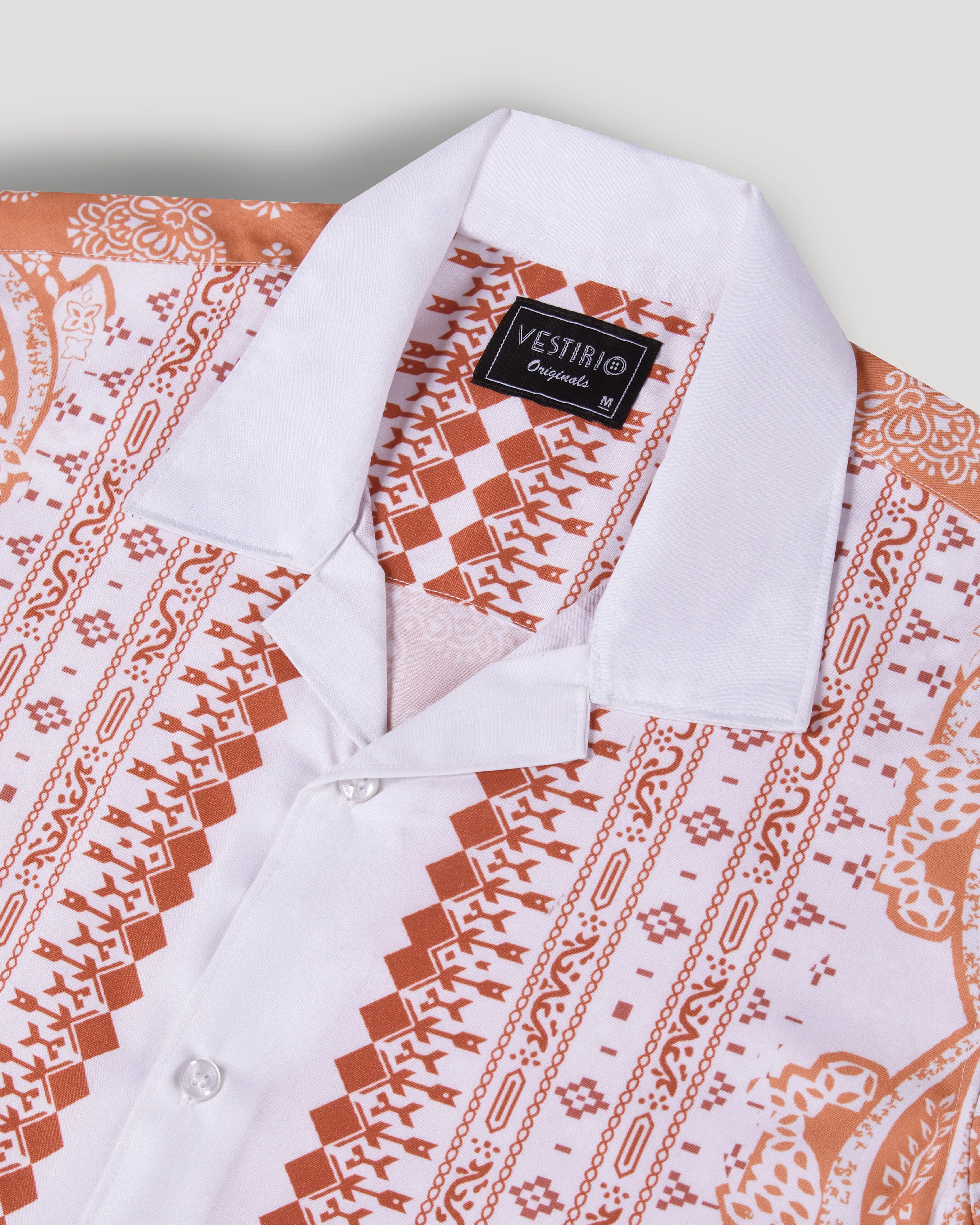 White boder bandana printed half sleeve shirt